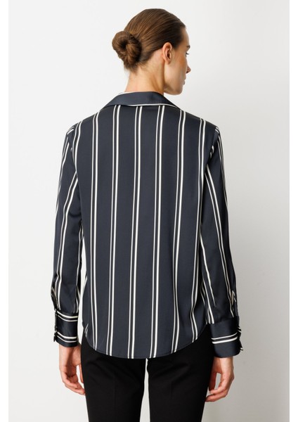 Kadın Çizgili Saten Gömlek 64300 Siyah-Ekru fırsatları