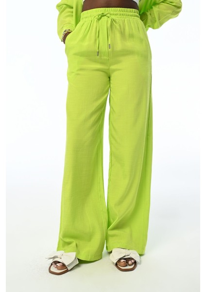 Kadın Beli Lastikli Bol Paça Düz Renk Pantolon