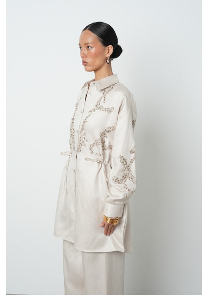 Kadın Boncuk Işlemeli Belden Büzgülü Çıtçıt Kapamalı Ceket fiyatları