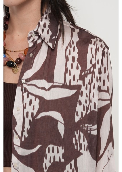 Kadın Oversize Kesim Karışık Desenli Dijital Gömlek modelleri