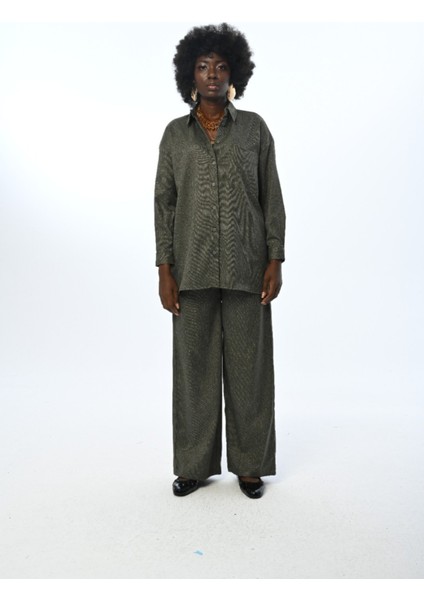 Kadın Düz Renk Tek Cepli Gömlek modelleri