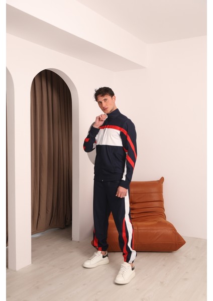 Erkek Lacivert Özel Seri Kırmızı ve Beyaz Şerit Detaylı Eşofman Takımı