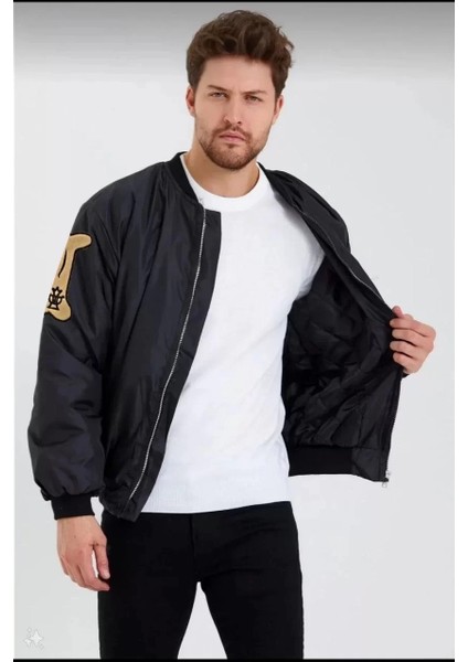 Erkek Siyah Bomber Kolej Mont – B Harfi ve Kemik Baskılı, Su Itici Kumaş, Kapitone Astarlı Fermuarlı Ceket - Siyah fiyatları