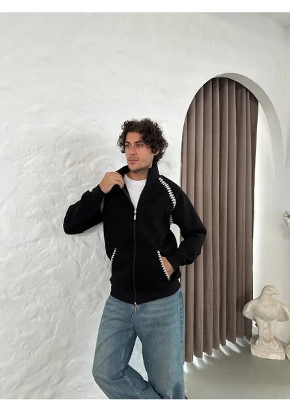 Erkek Oversize Dik Yaka Fermuarlı Sweatshirt - Zincir Nakışli Kanguru Cepli - Siyah indirimleri