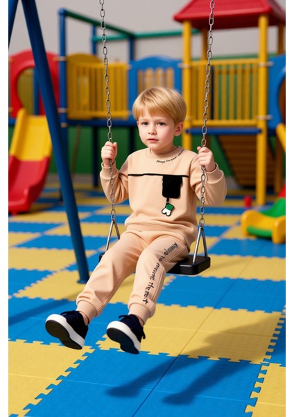 Pamuklu Erkek Çocuk Örme Takım Günlük Giyimde Konfor ve Tarzın Buluşması Kaliteli Şık Rahat fiyatları