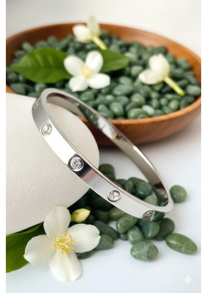 Taşlı Gümüş Renkli Kelepçe Crtıer-Blk-Gms-01 fiyatları