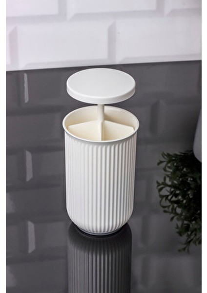 Basmatik Organizer Kolay Temizlik Özelliğiyle Şık Tasarım Beyaz Renk