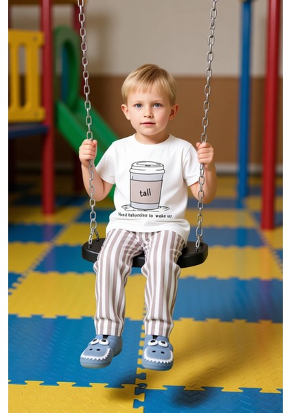Erkek Çocuklar Için Eğlenceli Kahve Baskılı Pijama Takımı Kaliteli Şık Rahat Günlük fiyatları