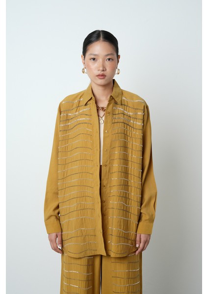 Kadın Yatay Şerit Taş Işlemeli Düz Renk Oversize Gömlek