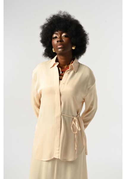 Kadın Belden Bağlama Detaylı Düz Renk Gömlek modelleri