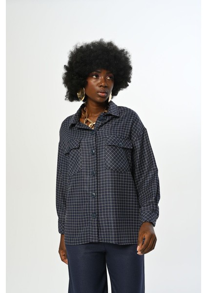 Kadın Kare Desenli Simli Çift Cepli Gömlek modelleri