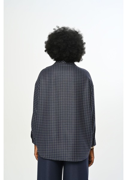 Kadın Kare Desenli Simli Çift Cepli Gömlek indirimleri