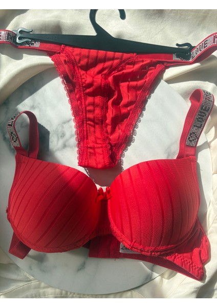 Destekli Taşlı Sütyen Takımı