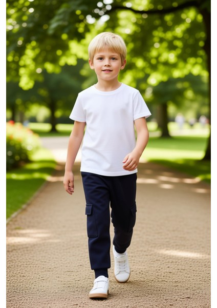 Oversize Pamuklu Tişört ve Jogger Pantolon Erkek Çocuk Seti Kaliteli Şık Rahat fırsatları