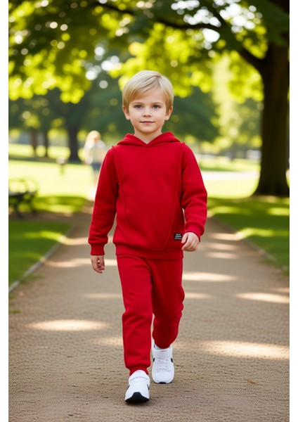Erkek Çocuk Iki Parçalı Kapüşonlu Sweatshirt ve Eşofman Takımı Günlük Kullanım Için Ideal Seçenek fırsatları
