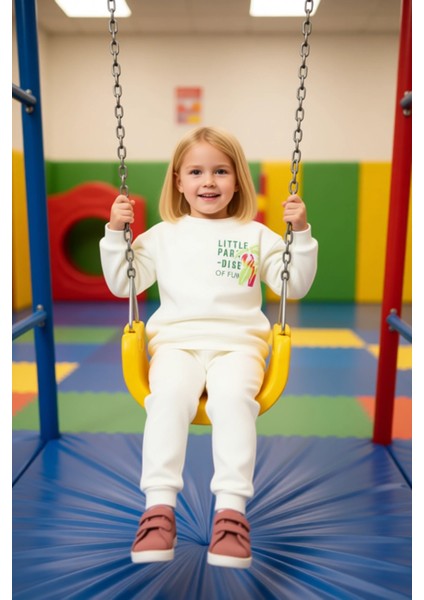 Kız Çocuk Pamuklu Örme Bisiklet Yaka Tropikal Baskılı Takım Kaliteli Şık Rahat fiyatları