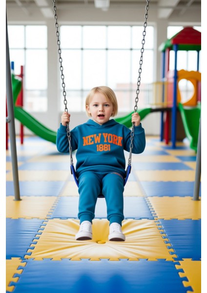 Chicago 1886 Kapüşonlu Oversize Sweatshirt ve Eşofman Altı Takımı Kız Çocuk Kaliteli Şık Rahat fiyatları