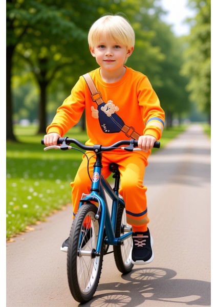 Pamuklu Erkek Çocuk Örme Takım Günlük Giyimde Konfor ve Tarzın Buluşması Kaliteli Şık Rahat modelleri