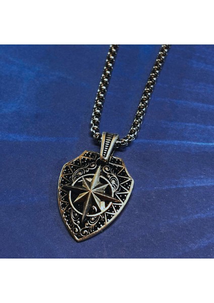 Aslan El Işçiliği 925 Ayar Gümüş Erkek Kolye