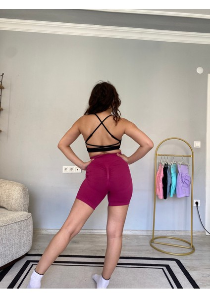 Kalçası Büzgülü Ekstra Push Up Seamless Spor Fitnes Yogo Şort indirimleri