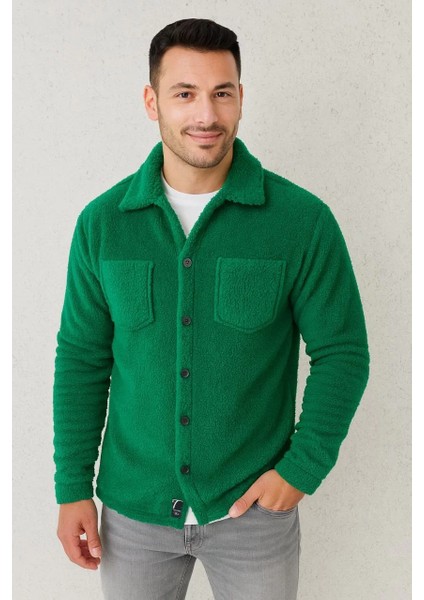 Erkek Pelüş Polar Hırka Gömlek – Yakalı, Ilik Düğmeli, Göğüs Cepli, Yumuşak Dokulu Kışlık Regular Fit Rahat Günlük Model - Çimen Yeşili