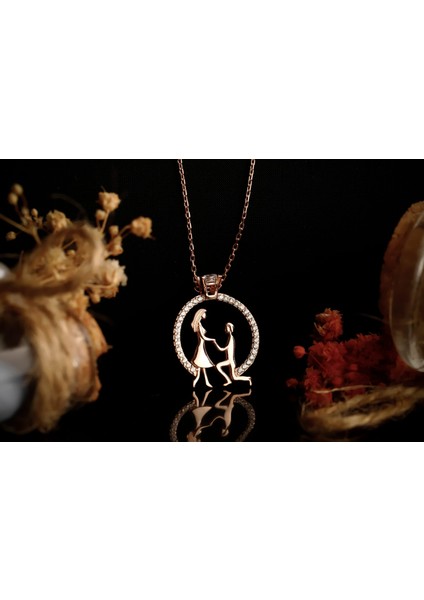 Sonsuza Bir Adım Kolye