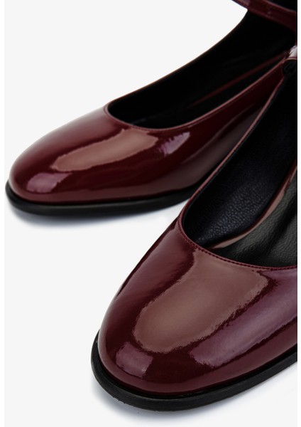 Kadın Suni Deri Bordo Rugan Topuklu Ayakkabı 1073 26V81 Bn Ayk SK25-26 Bordo Rgn modelleri