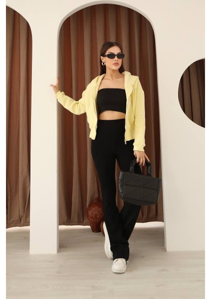 Kadın Fermuarlı Kapşonlu Beyaz Bol Crop Sweatshirt modelleri