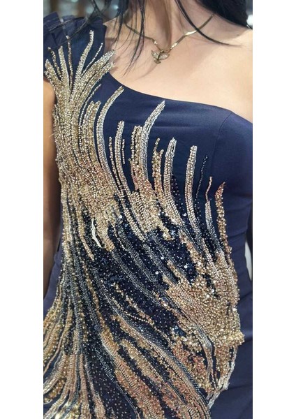 Lacivert Tek Omuzlu Yırtmaçlı Düz Kesim Krep Uzun Abiye Elbise 7632 fırsatları