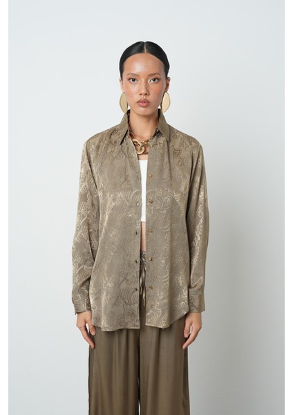 Kadın Haki Renk Desenli Altın Düğmeli Gömlek
