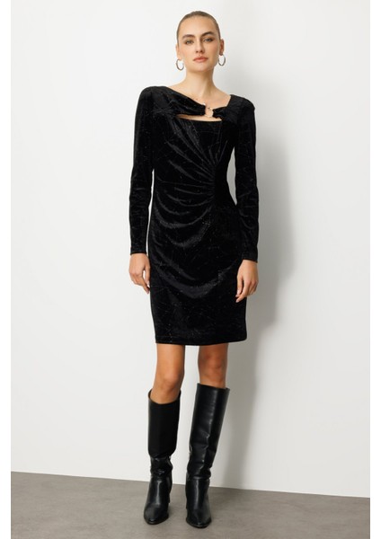 Kadın Önü Büzgülü Kadife Elbise 4035 Siyah