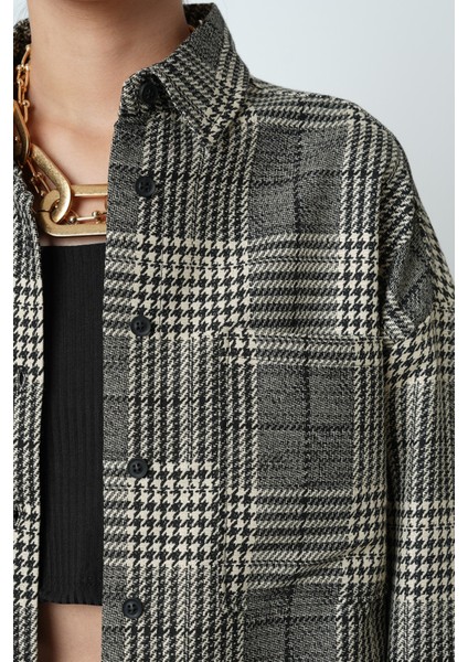 Kadın Ekose Desenli Çift Cepli Gömlek modelleri
