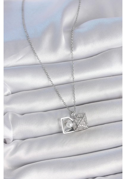 Bfs 316L Çelik Gümüş Renk Zincir Zirkon Taşlı Incili Açılır Elmas Model Kadın Kolye fiyatları