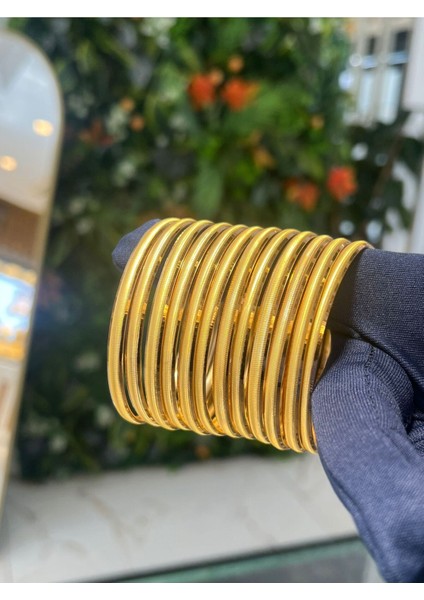 4 gr (Gram) Noktalı Şarnel Bilezik Yatırımlık Işçiliksiz 22(916) Ayar Altın (6,2 Ölçü) modelleri