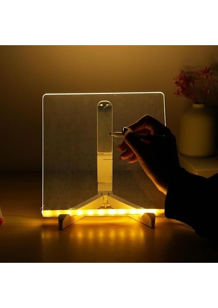LED Işıklı Akrilik Yazı Tahtası - 20X20 cm Şeffaf Not Panosu, USB Bağlantılı, 7 Renkli Kalem ve Stand Dahil, Masaüstü Aydınlatmalı Anı Tahtası fırsatları