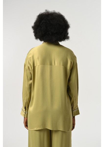 Kadın Önü ve Kolları Taş-Pul Işlemeli Düz Renk Gömlek indirimleri