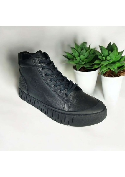 C-112 Erkek Hakiki Deri Rahat Kaymaz Taban Fermuarlı Kışlık Bot