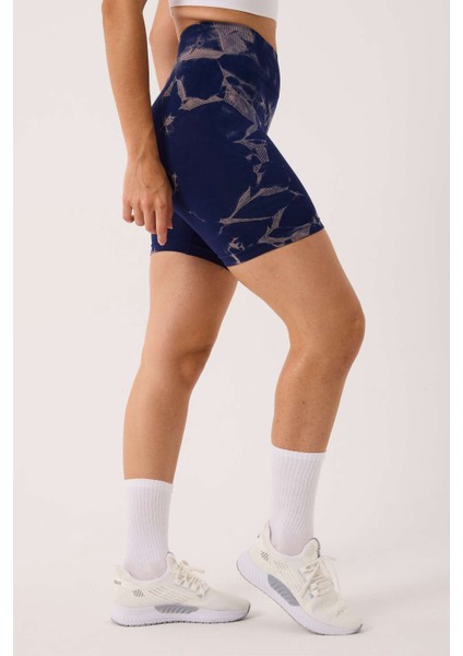 Spor Şort Batik Desenli Dikişsiz Esnek ve Toparlayıcı Push Up Kısa Şort fırsatları