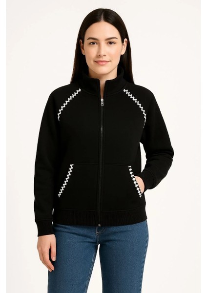 Kadın Oversize Dik Yaka Fermuarlı Sweatshirt - Zincir Nakışli Kanguru Cepli, - Siyah