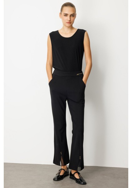 Kadın Paçası Taş Detaylı Metal Aksesuarlı Pantolon 1903 Siyah