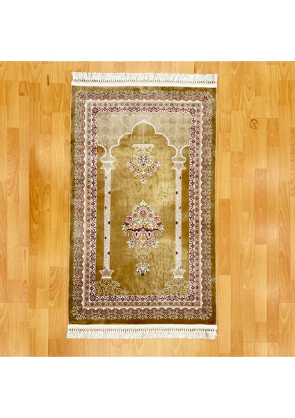 Hayat Ağacı Işlemeli Ipek Seccade