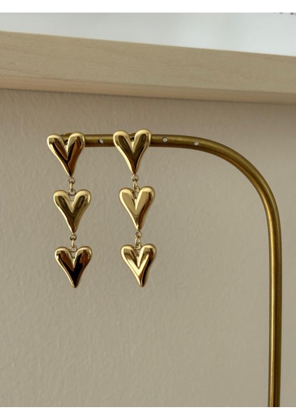Sallantılı Üç Kalp Model Kararmaz Gold Çelik Küpe indirimleri