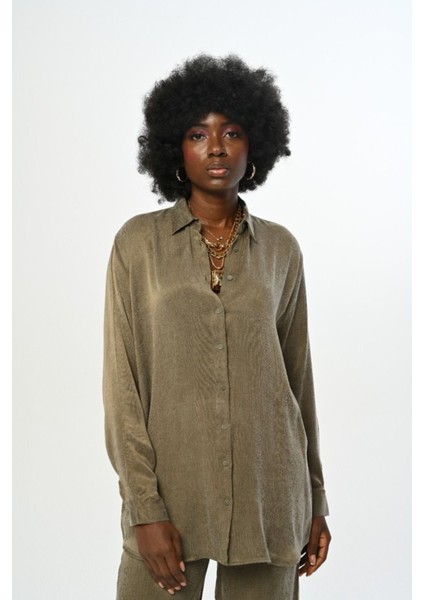 Kadın Düz Renk Oversize Kesim Gömlek fiyatları