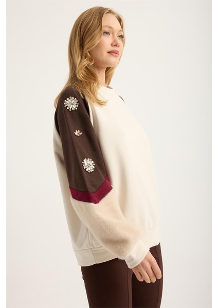 Renkli Çizgi Biyeli Sweat modelleri