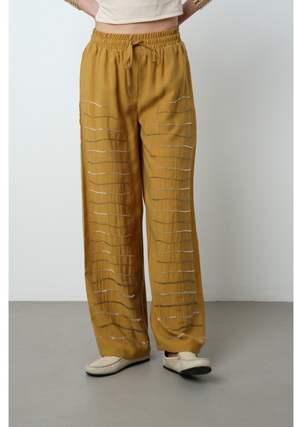 Kadın Yatay Şerit Taş Işlemeli Düz Renk Beli Lastikli Bol Paça Pantolon fiyatları