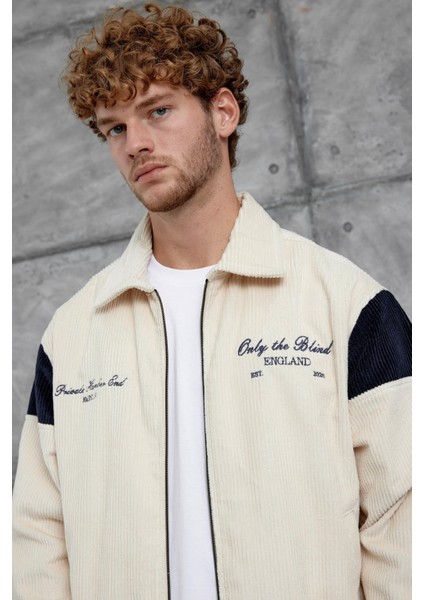 Ekru Beyaz Nmrc Nakış Detaylı Kadife Oversize Ceket modelleri