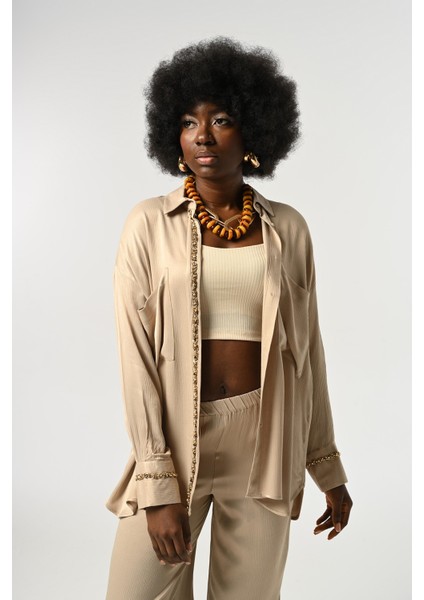 Kadın Önü ve Kolları Taş-Pul Işlemeli Düz Renk Gömlek fiyatları