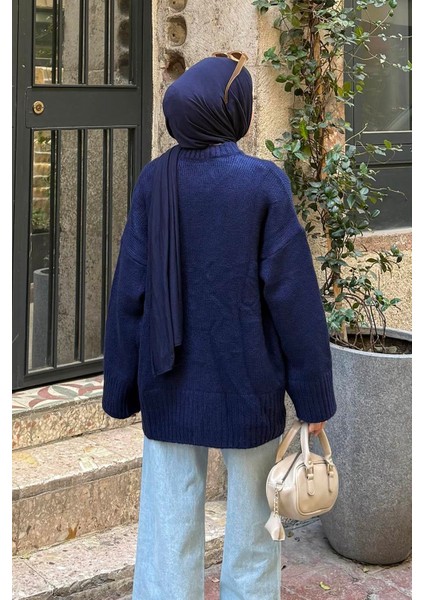 Geniş Kollu Kazak Lacivert fırsatları