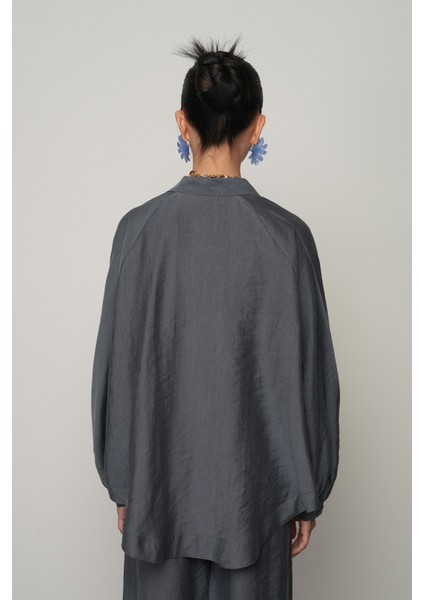 Kadın Gül Detaylı Düz Renk Oversize Kesim Kimono indirimleri