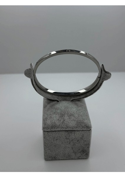 Taşlı Silver Kelepçe